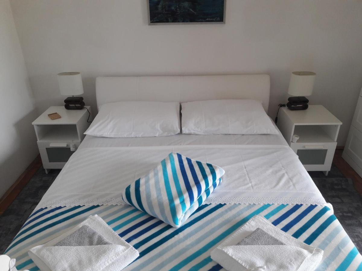 Apartman-Maja-Krk Daire Krk Town Dış mekan fotoğraf